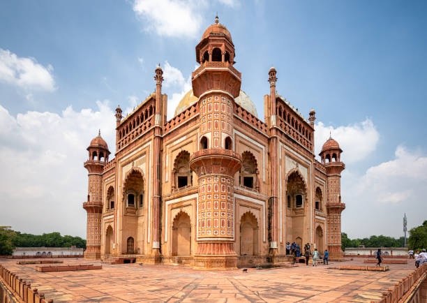 One-Day Old & New Delhi Hidden Gems Tour by Car
