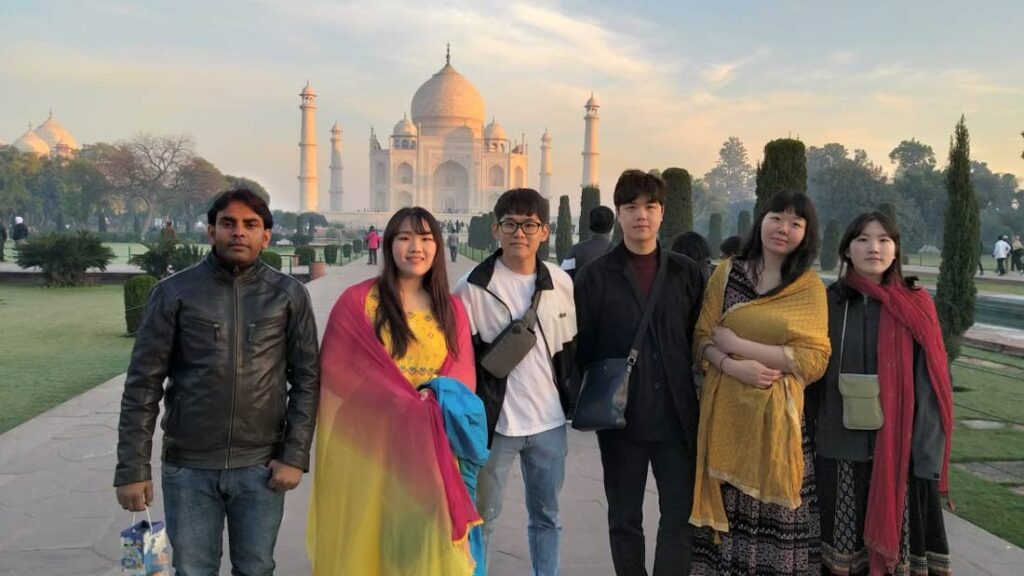 taj-mahal-family-tour-package